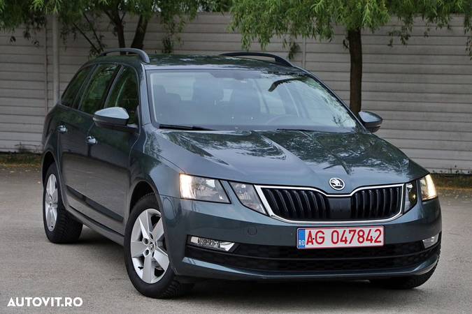 Skoda Octavia 2.0 TDI DSG Drive - 1