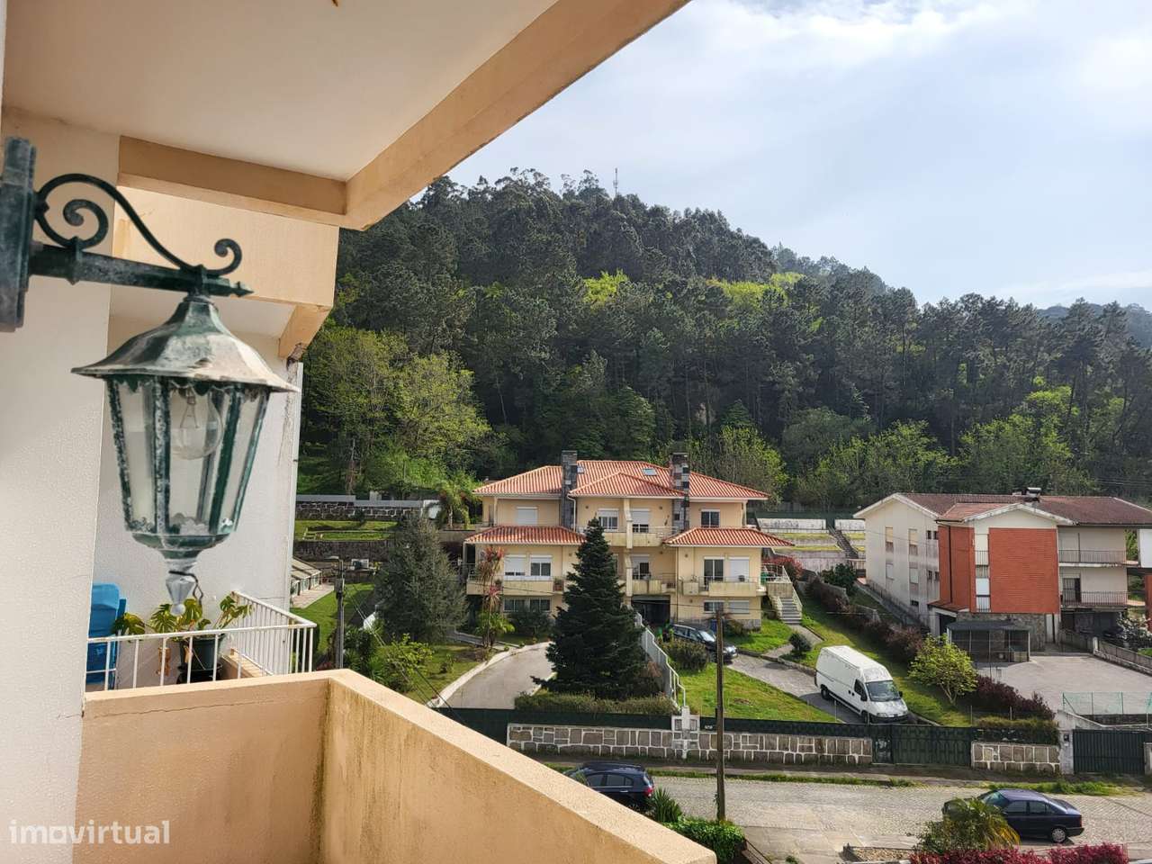 T3 com 2 casas de banho e localização privilegiada - Grande imagem: 3/16