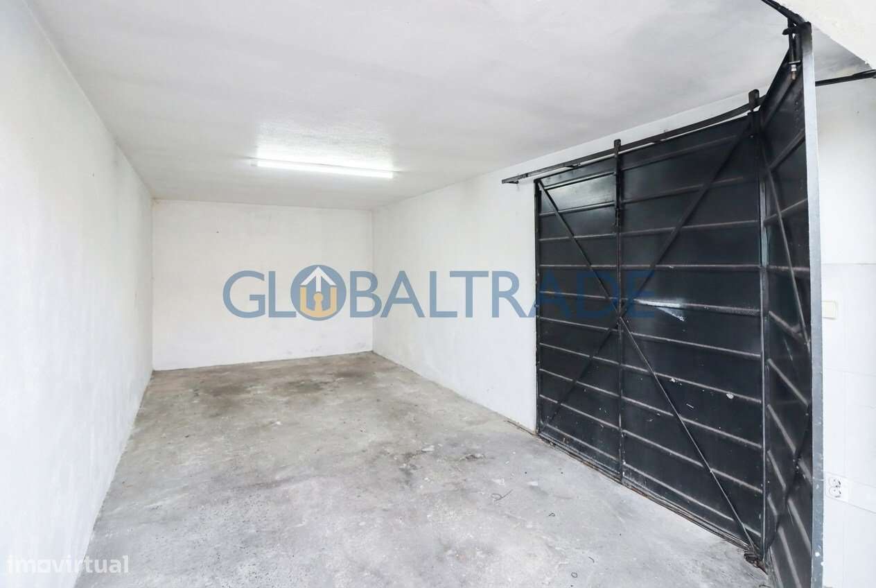 Apartamento T3 Equipado em São Cosme-45