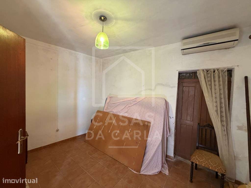 Moradia com espaço comercial com 657m2 em Albergaria dos Fusos-6