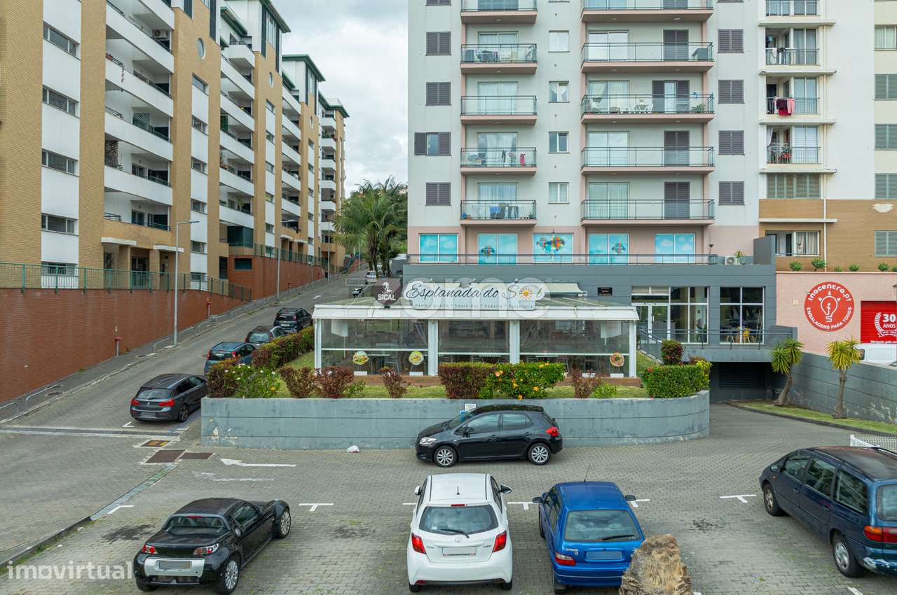 Trespasse Comercial - São Martinho, Funchal-14