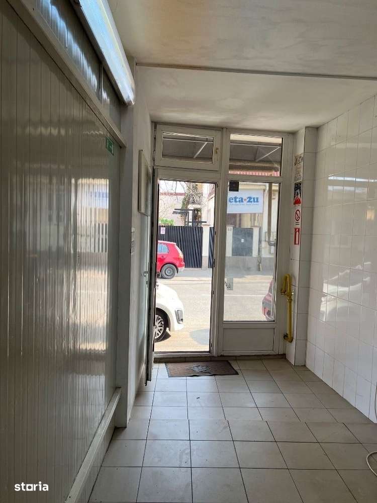 Spațiu comercial piața centrală Str. Frații golești - Imagine principală: 4/15