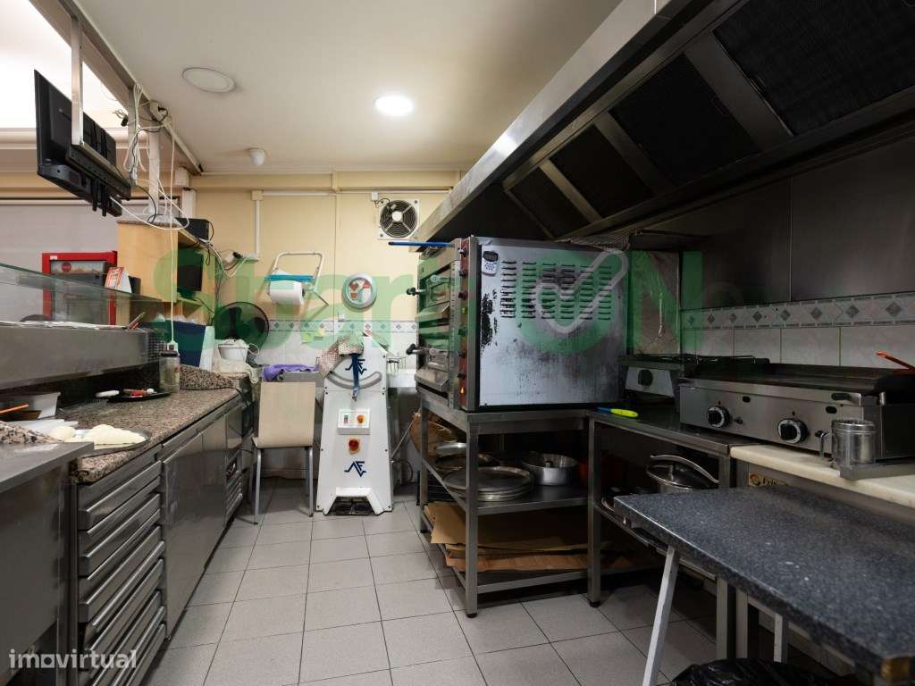 Venda de Imóvel Comercial Excelente Oportunidade de Investimento em...-10