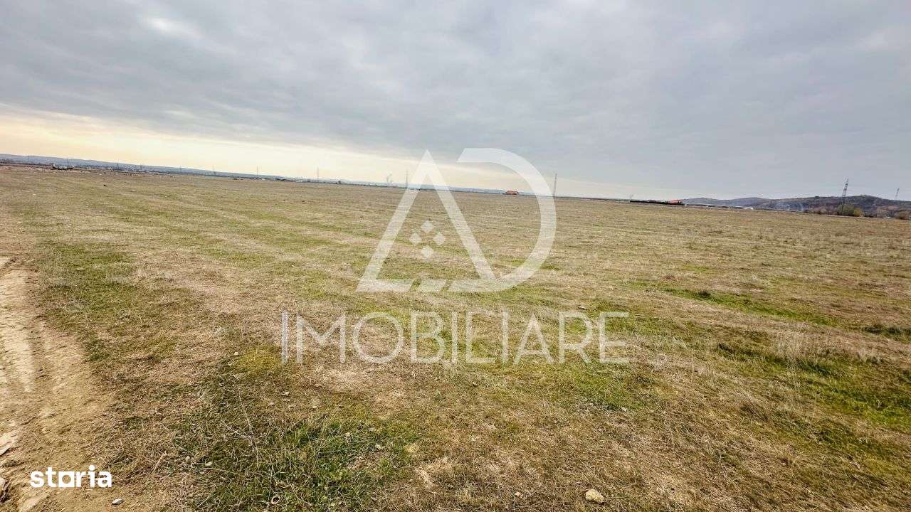 Vânzare teren extravilan situat in Târgu-Jiu - Imagine principală: 4/8