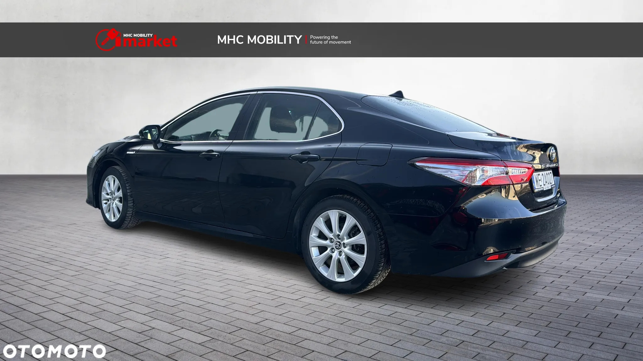 Toyota Camry 2.5 Hybrid Comfort CVT - 3