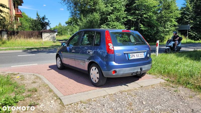 Ford Fiesta 1.3 - 10