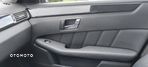 Mercedes-Benz Klasa E 220 T CDI DPF BlueEFFICIENCY Automatik Avantgarde - 18