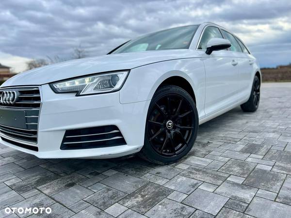 Audi A4 2.0 TDI Sport S tronic - 1