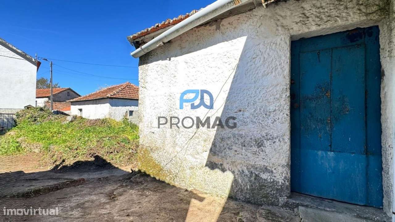 Oportunidade Única: Conjunto 3 Moradias em Granito Vistas Panorâmicas-17
