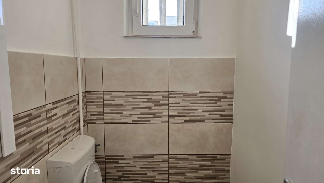 Vand sau inchiriez apartament 4 camere, Deva, Pieta Centrale, etaj 3,-12