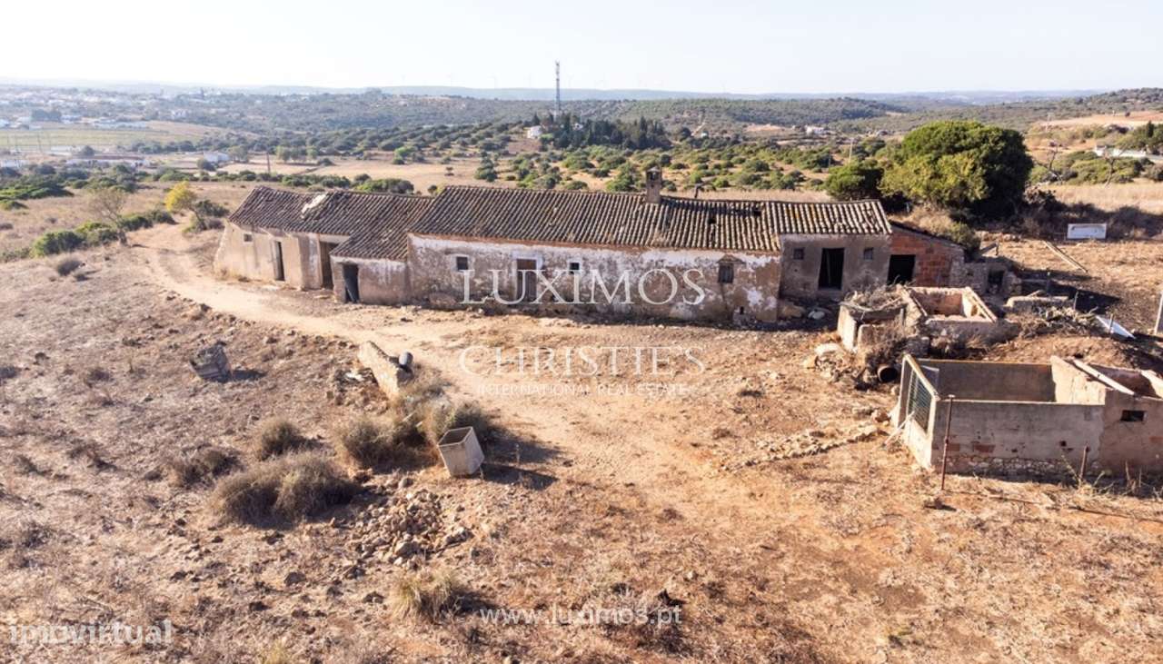 Terreno com ruina para venda em Lagos, Algarve - Grande imagem: 4/18