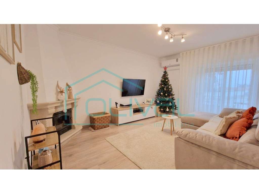 Apartamento T2 Samora Correia - Grande imagem: 3/17