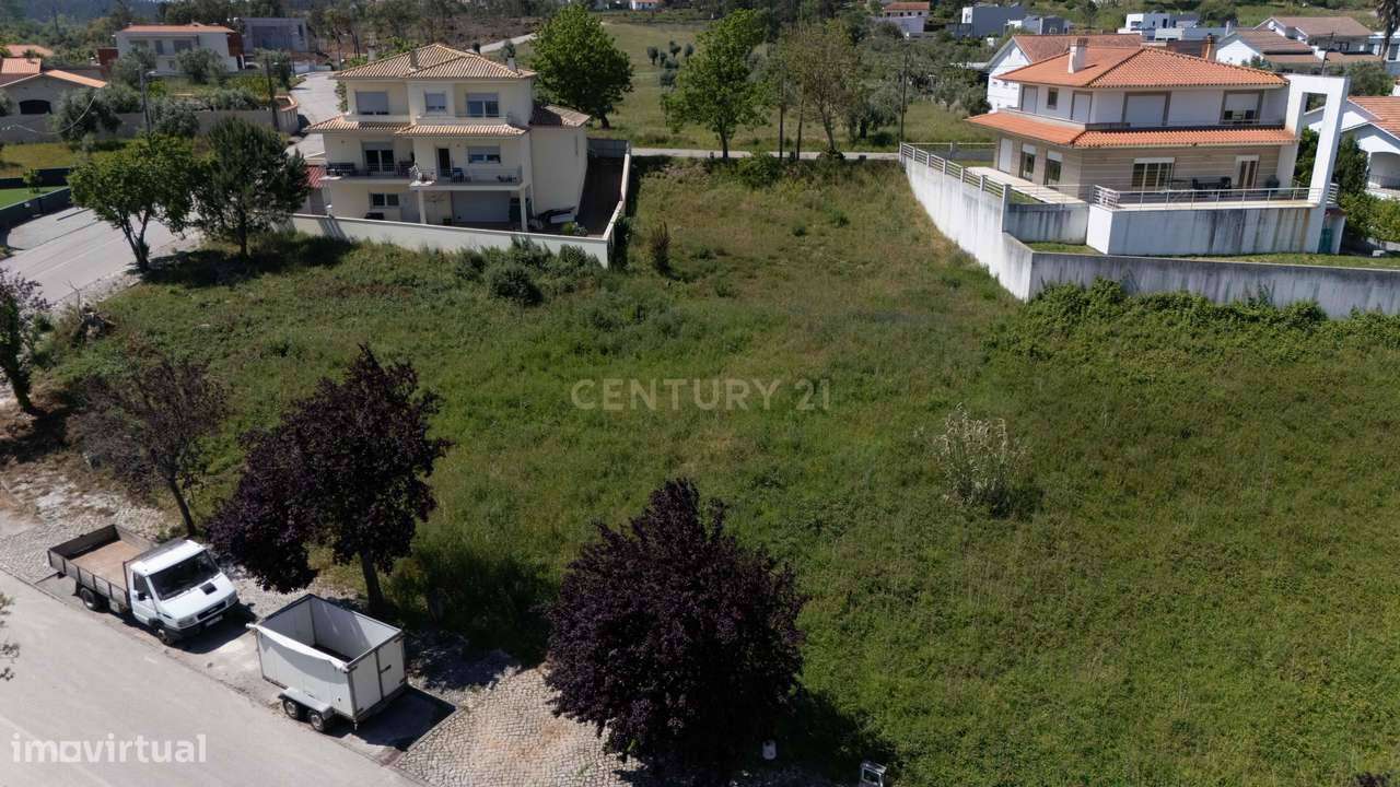 Terreno Urbano com 587 m² para Construção em Pombal – Zona em Crescime-6