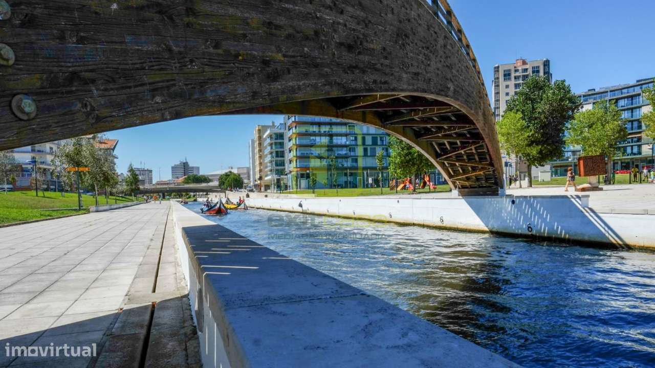 Apartamento T2 no Centro de Aveiro-14