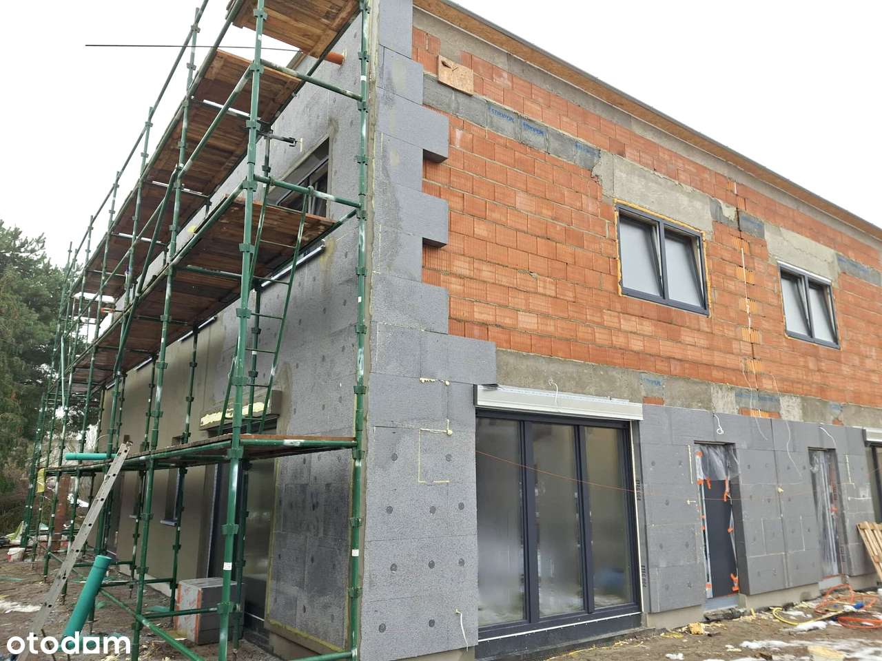 domy na sprzedaż 86 m² z ogródkiem • centrum Mosiny • wysoki standard-3