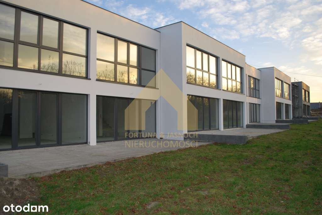 Słoneczne domy z ogródkami oddane do użytku!-2