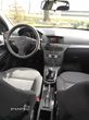 Opel Astra III 1.9 CDTI Essentia - 11