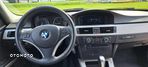 BMW Seria 3 - 24