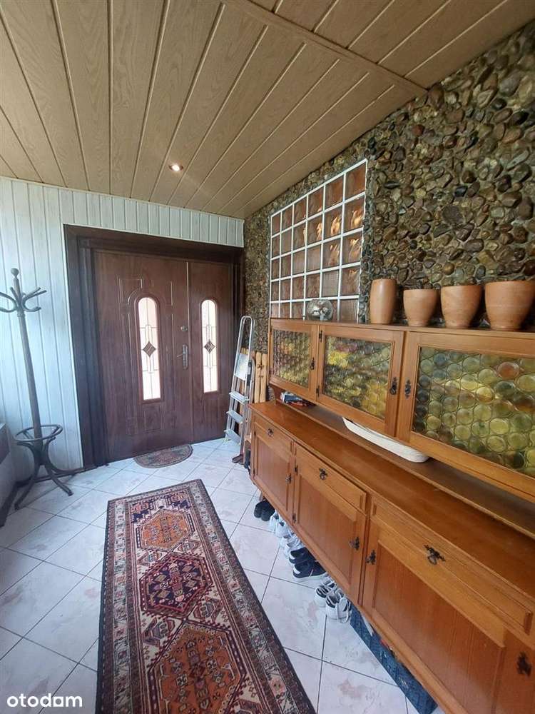 Wolnostojący dom w centrum miasta!-10