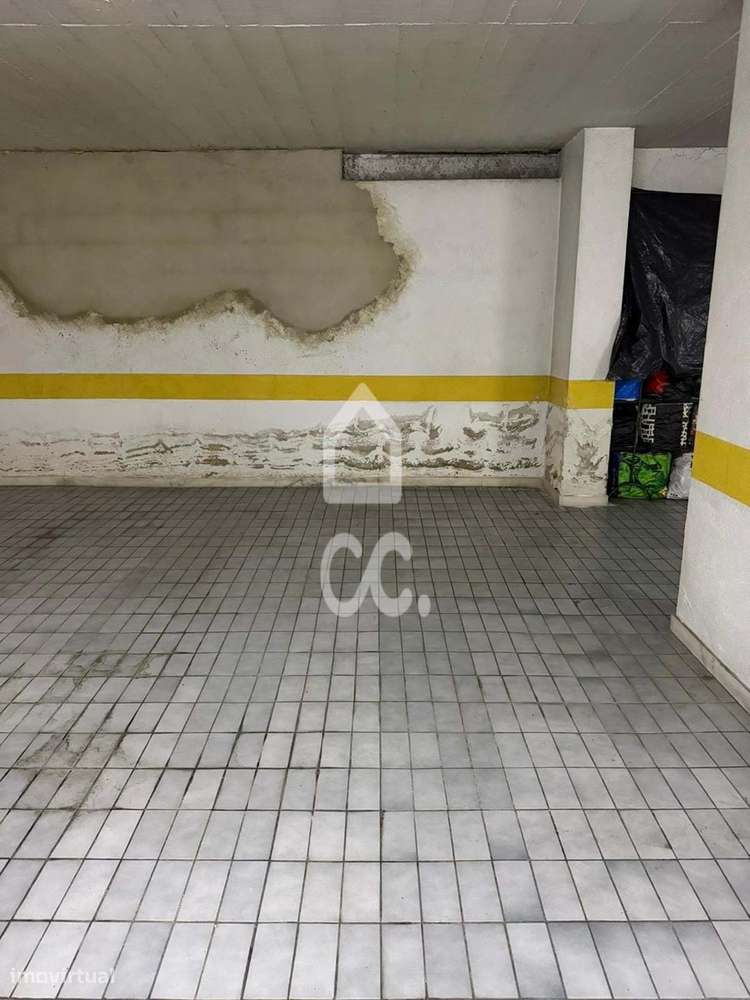 T2 espaçoso com Lareira, Varanda e Garagem - Algueirão-21