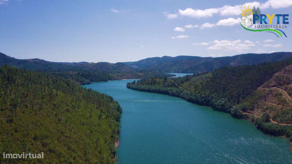 Terreno rústico confinante e com uma vista incrível sobre o Rio Zêzere-9