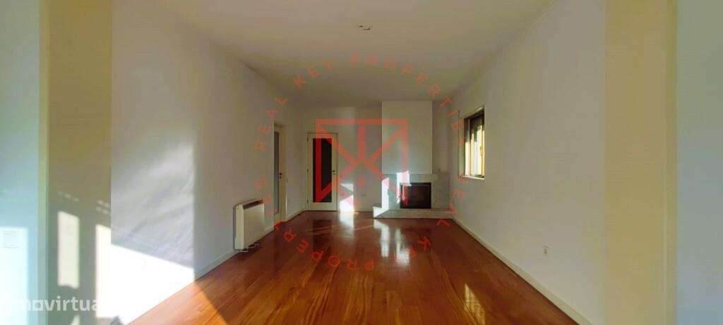 Apartamento T4 - Pinheiro Manso - Grande imagem: 2/20