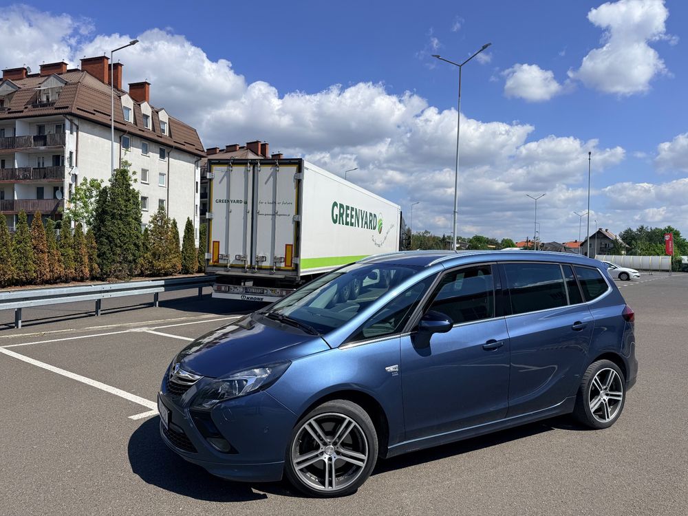 Opel Zafira C Tourer 2.0 BITurbo CDTI Start/Stop Innovation 2014