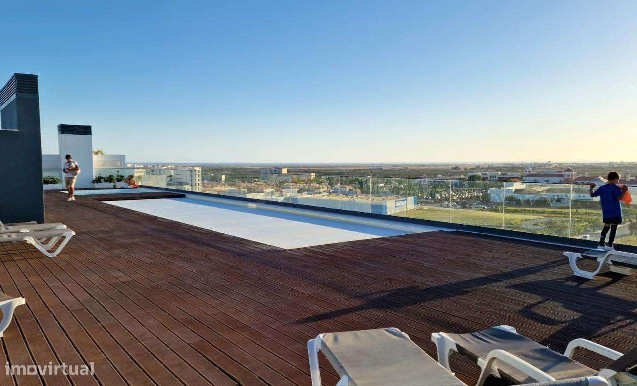 Apartamento T1 com lugar de garagem e Piscina - Lejana, Faro-0