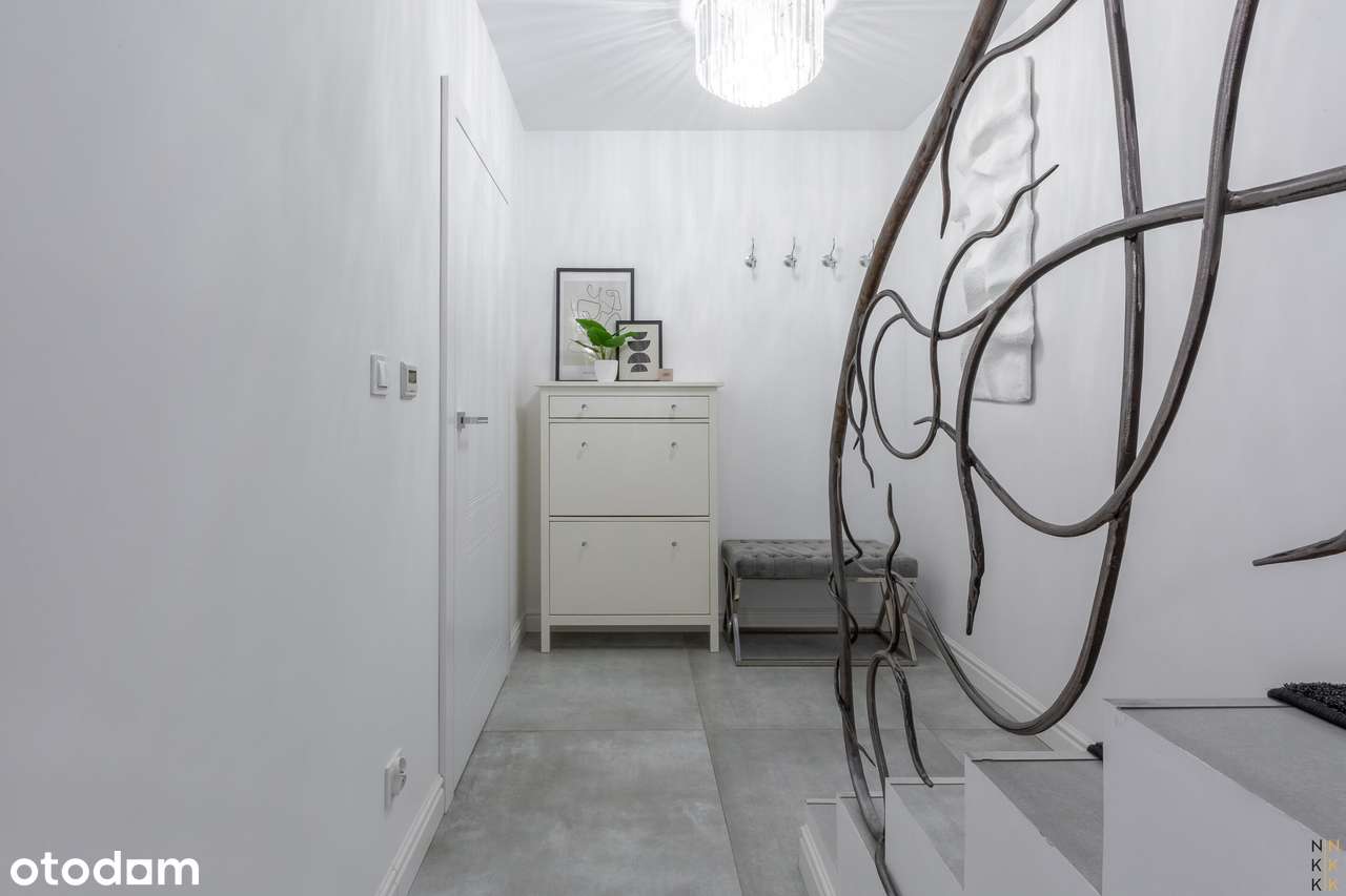Dwupoziomowe mieszkanie z tarasem / bezczynszowe-14
