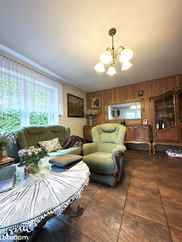 Dom przy jeziorze, Bytyń!-13