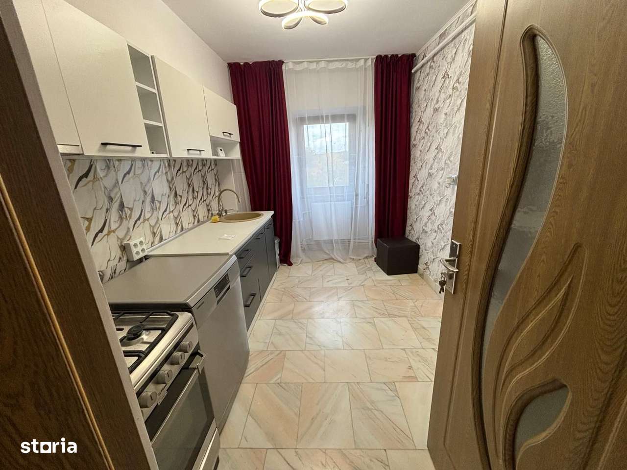 Apartament 3 camere Bld Independentei - Imagine principală: 5/10