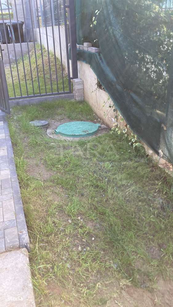 Arhitectura contemporana. Parte de duplex. Cartierul nou Câmpului.-17