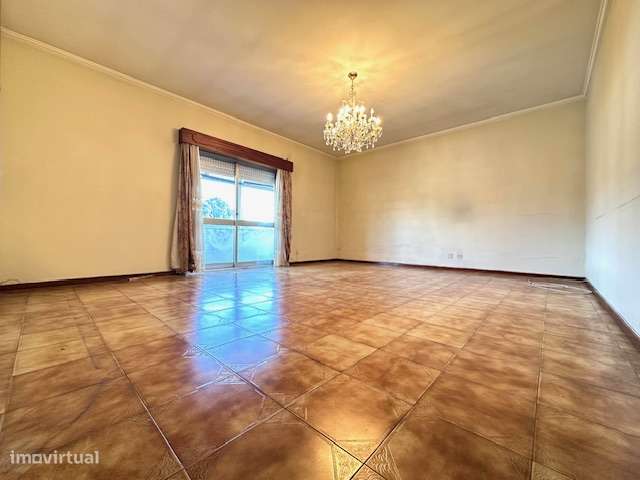 T3 em Rio Tinto de 3 frentes, próximo da estação de comboios...-6