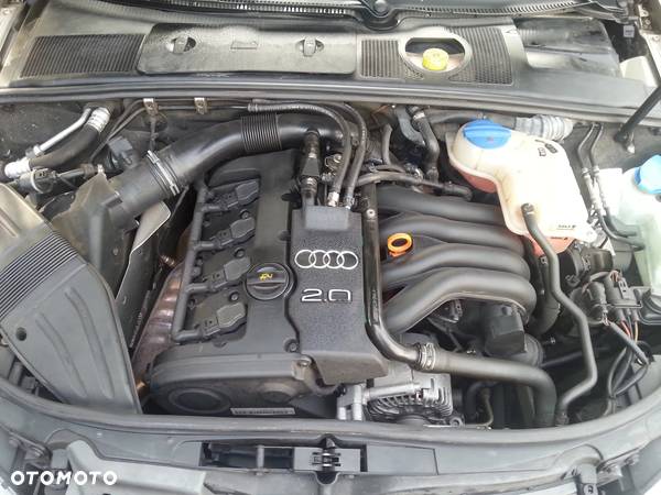 Audi A4 2.0 Multitronic - 18