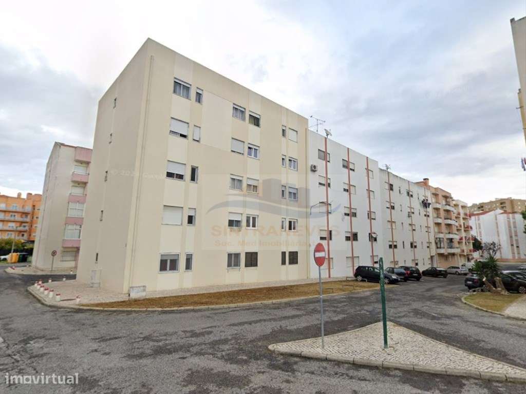 Apto T2 com 2 WC's, na Urbanização da Barrada, no Carregado, ao lad... - Grande imagem: 5/10