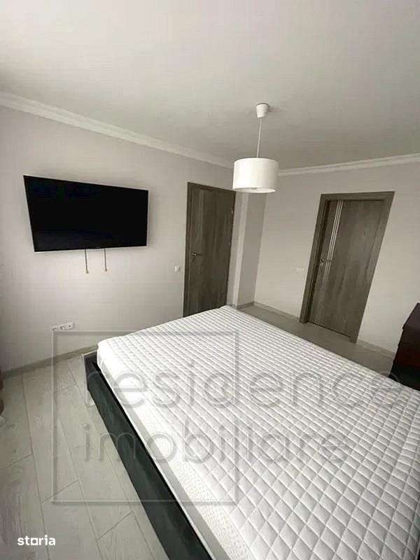 Apartament 3 camere, Dambul Rotund, zona Taietura Turcului+Garaj - Imagine principală: 4/8