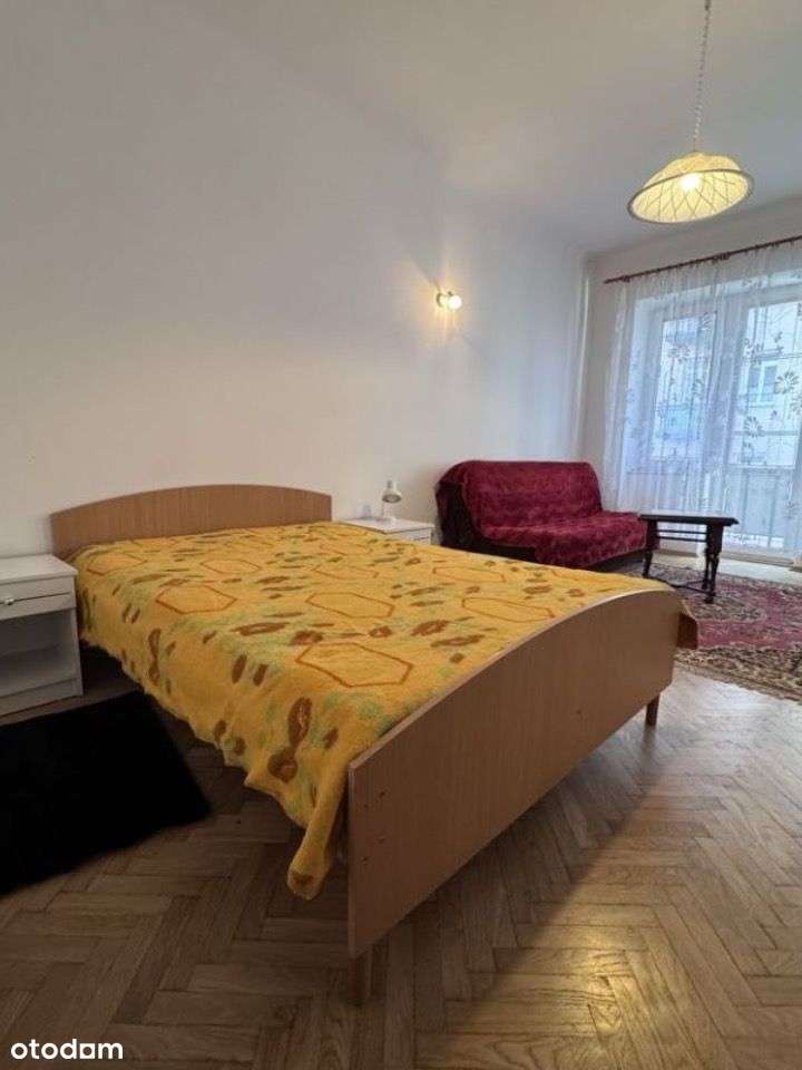 2 pokoje z balkonem w kamienicy, obok Konesera-1