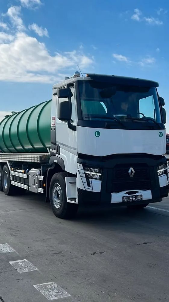 Renault C 2024