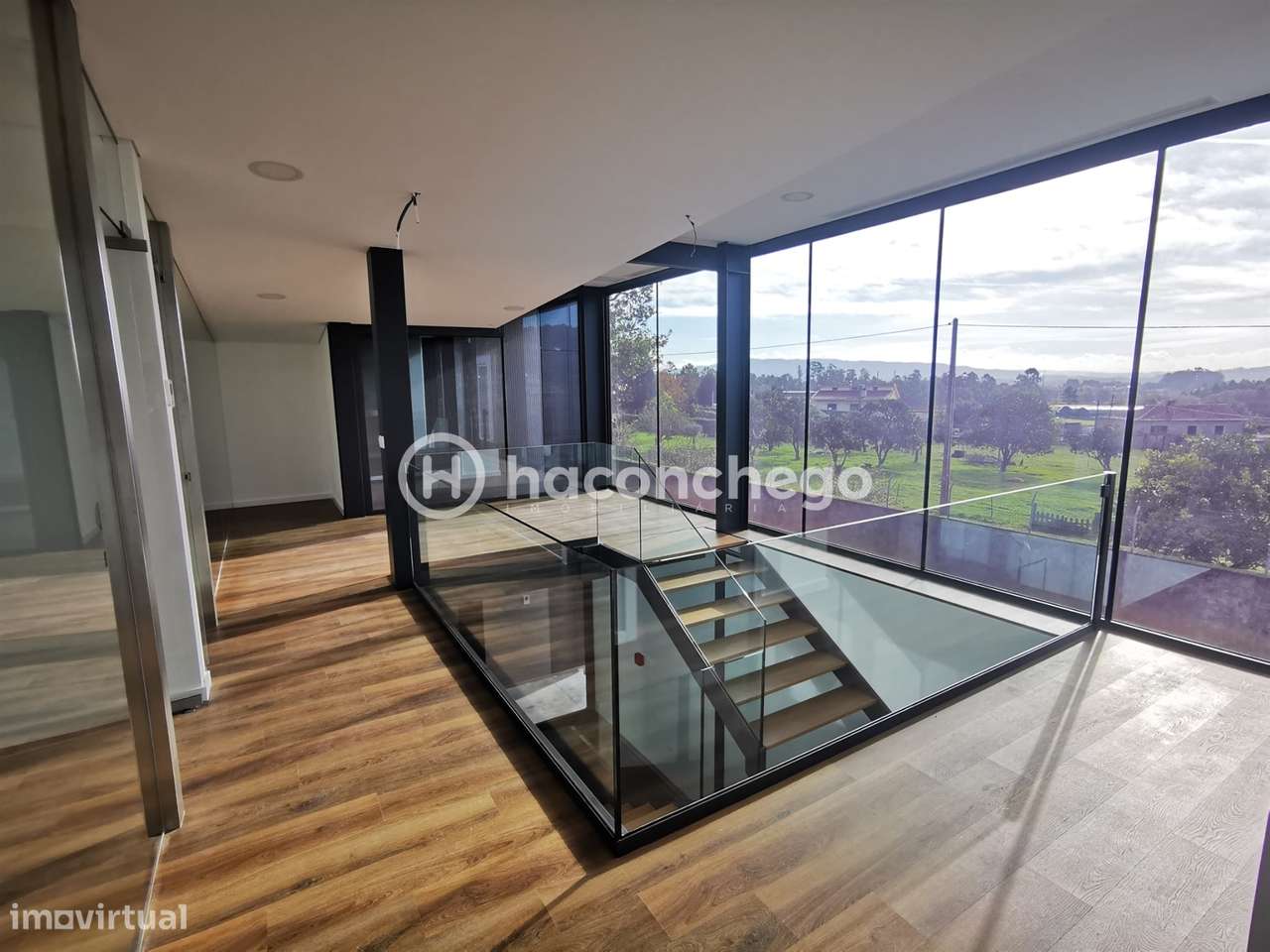 Pavilhão industrial com 966 m2 em Lijó, Barcelos-17