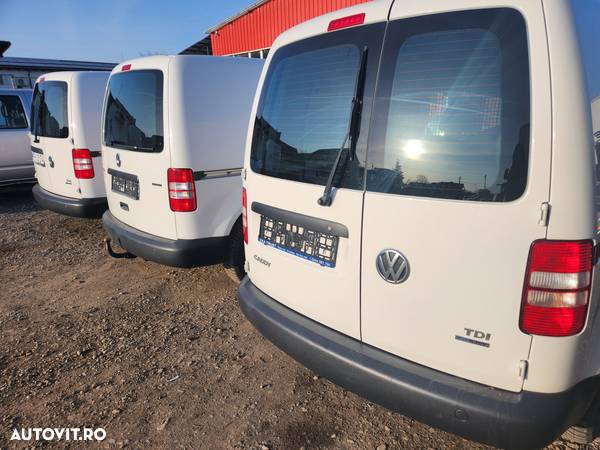 Volkswagen Caddy 1.6TDI BMT / 2015 / AC - 16