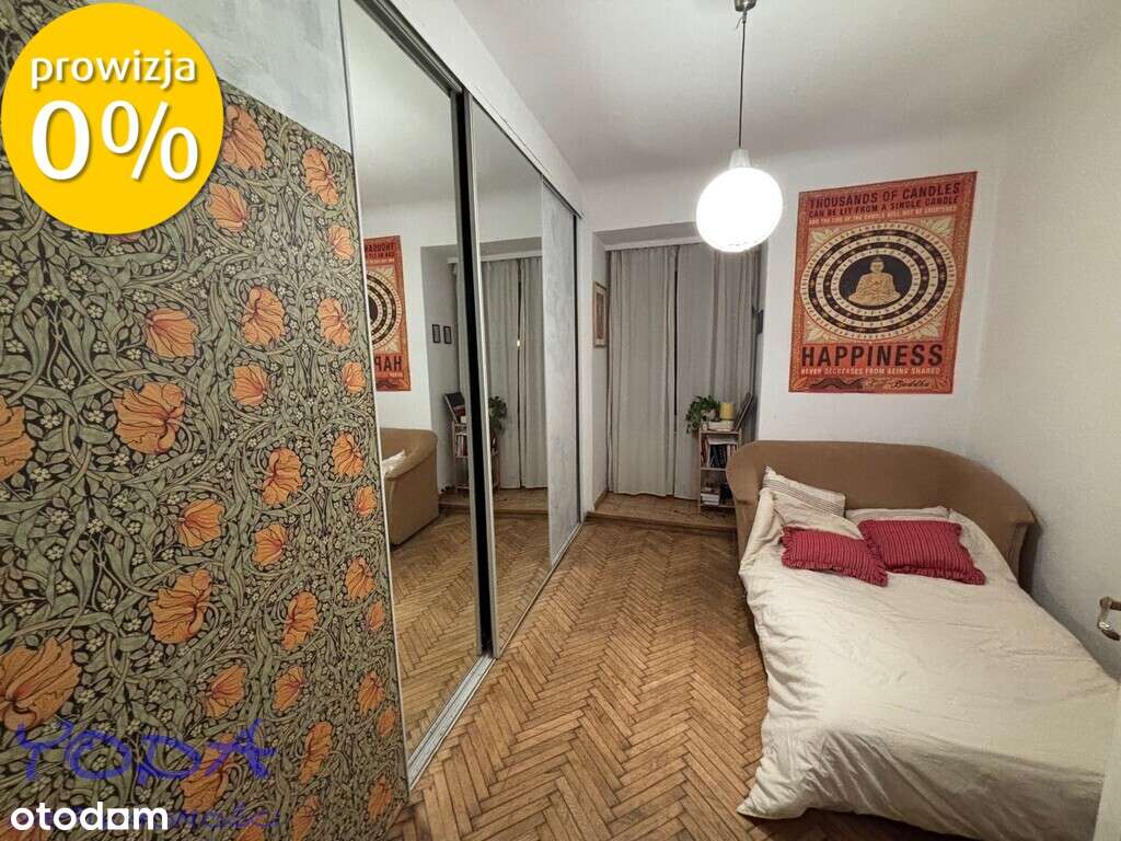 Przestronne mieszkanie w sercu miasta.-6