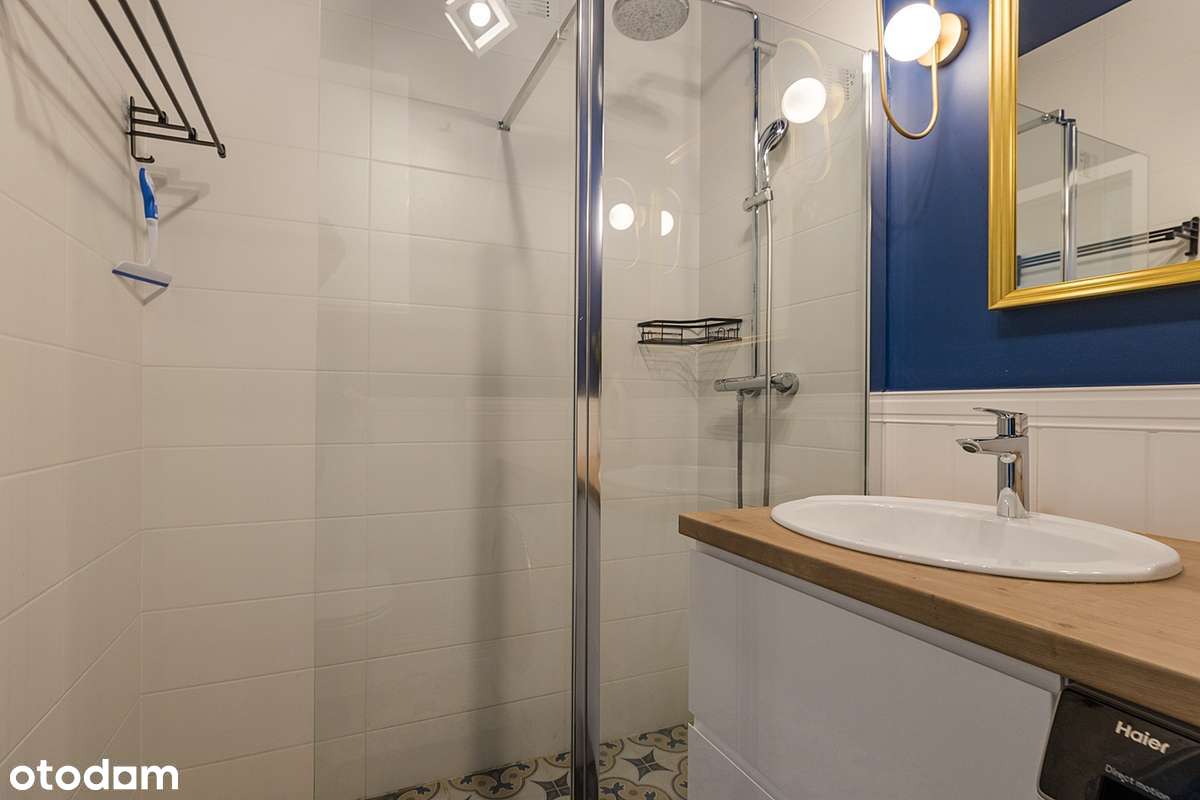 Jasne, w pełni wyposażone & gotowe do wprowadzenia z oddzielną kuchnią-12