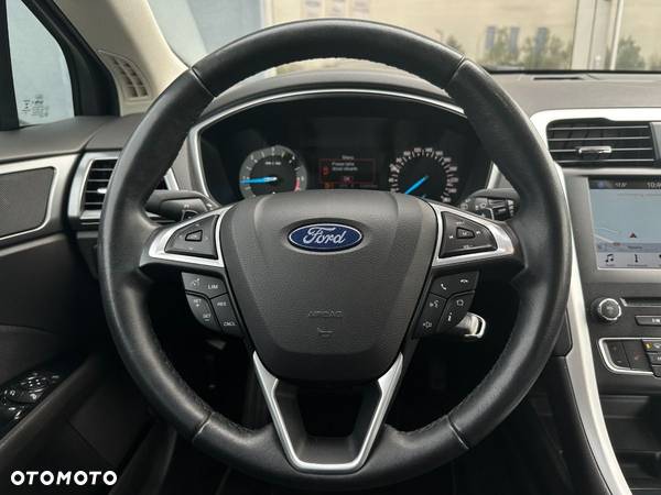 Ford Mondeo - 18