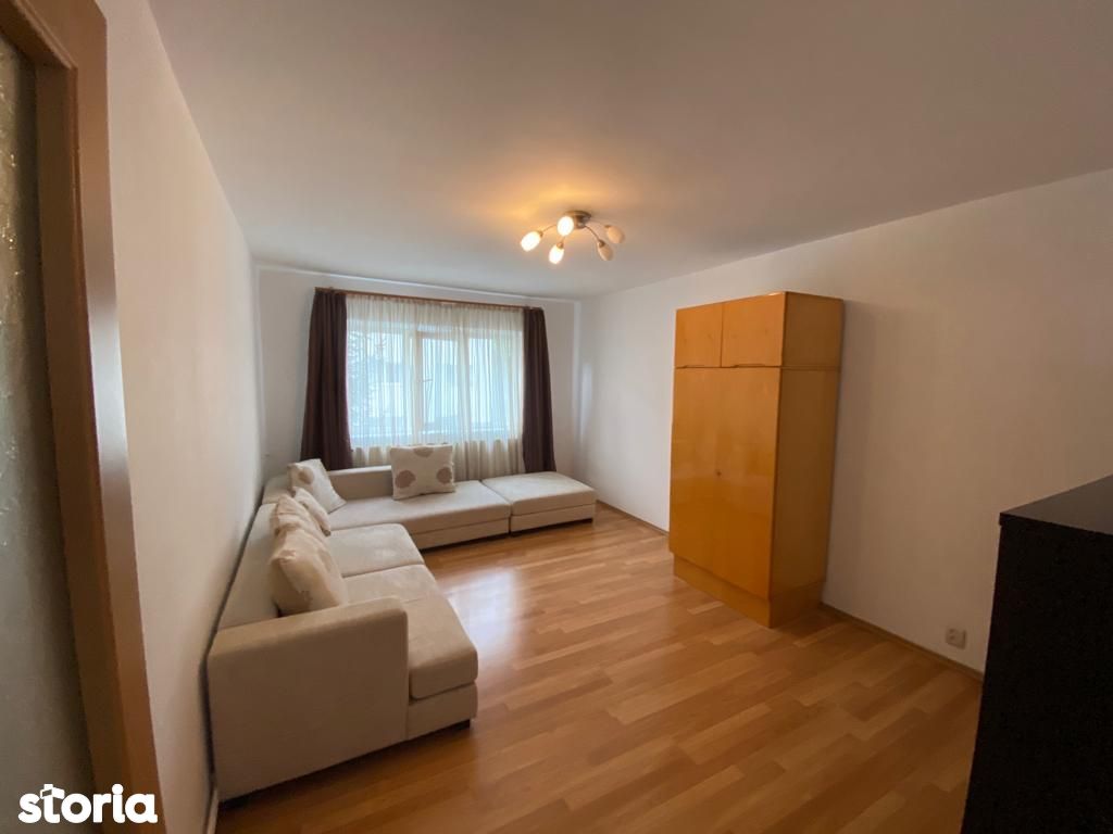 Apartament de inchiriat in Sibiu - N.Iorga -2 camere, et. intermediar