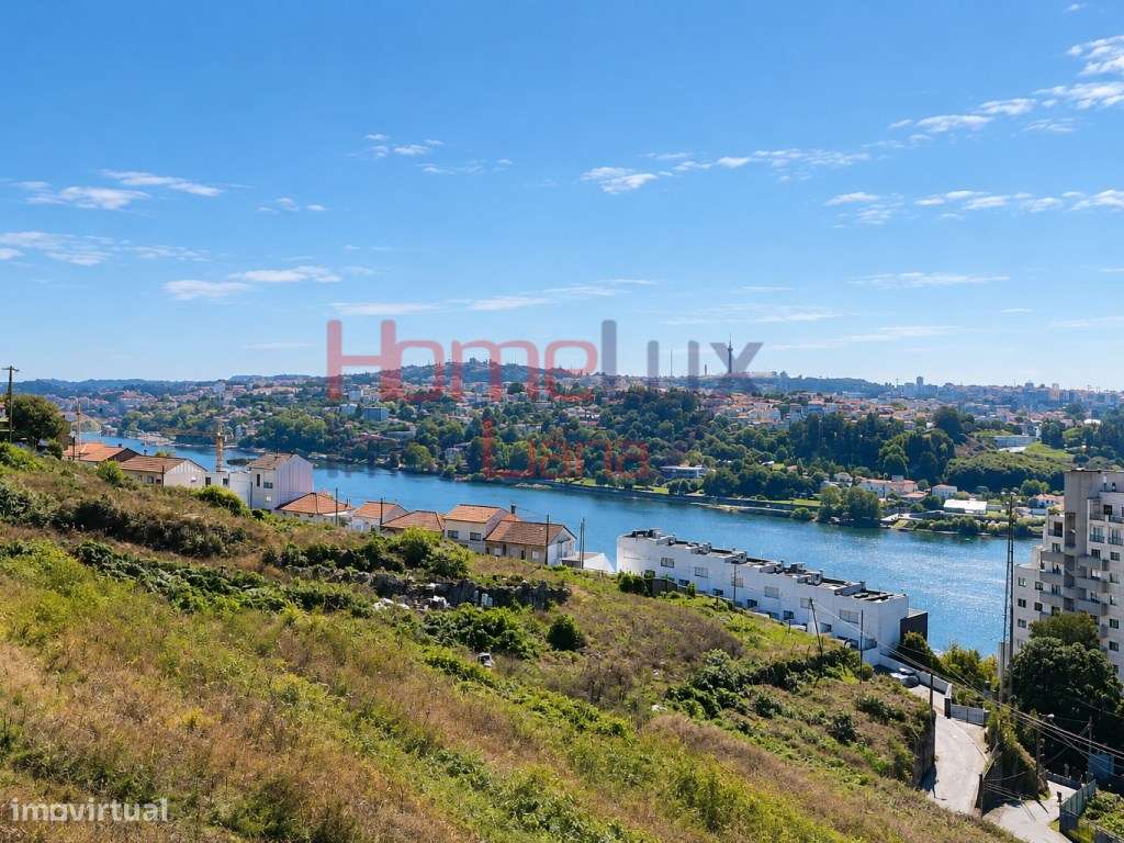 Prédio com vistas para o Rio Douro-47