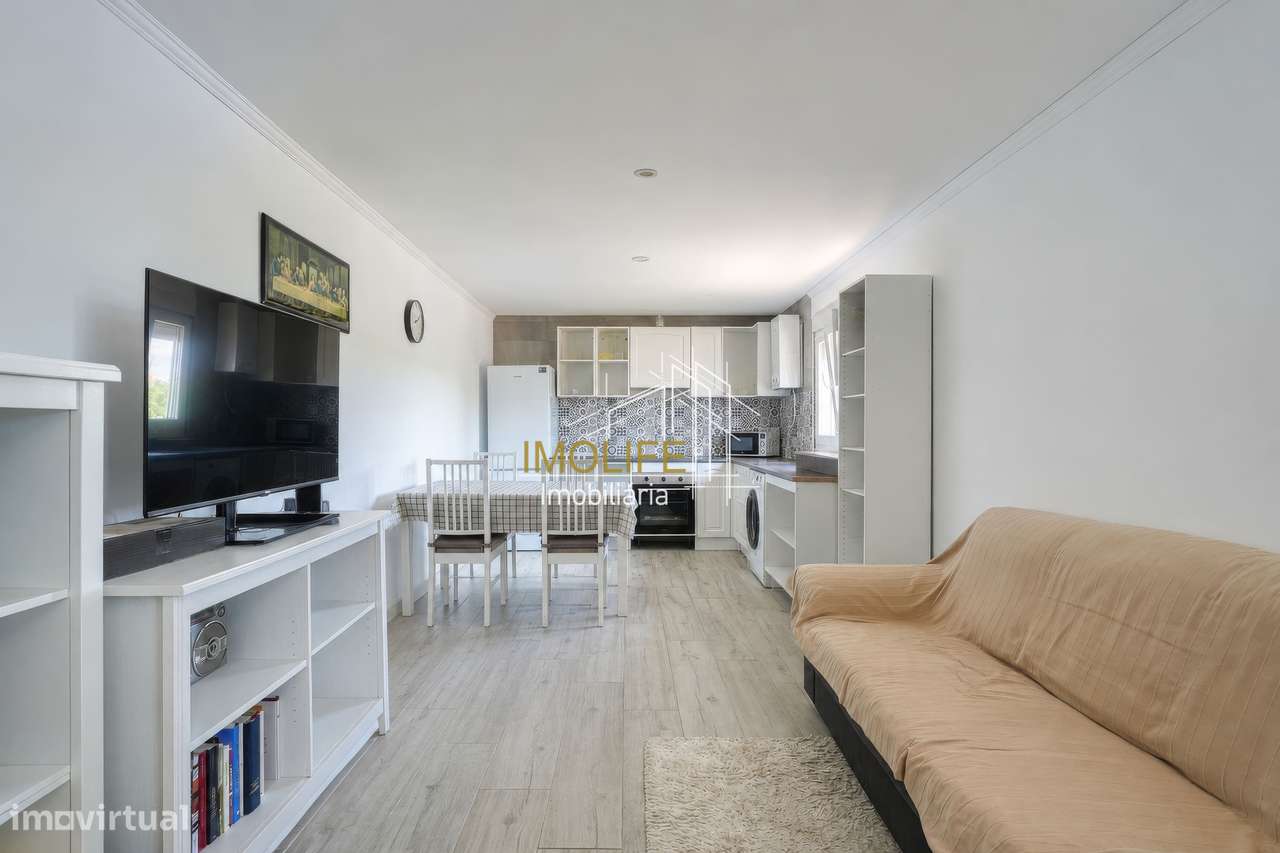 Moradia T4 com Piscina + Moradia T1 - Moita-51