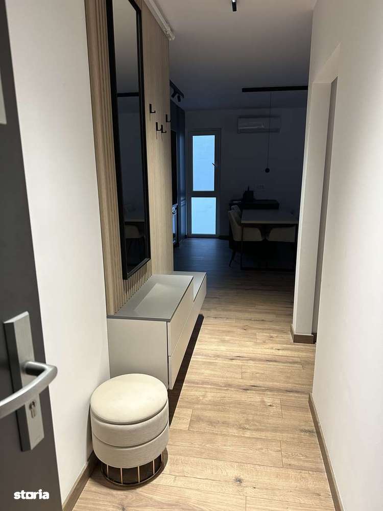 Apartament cu 2 camere  lux Adora Central , balcon și garaj în centru - Imagine principală: 2/15