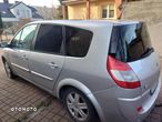 Renault Scenic 2.0 16V Privilege - 5