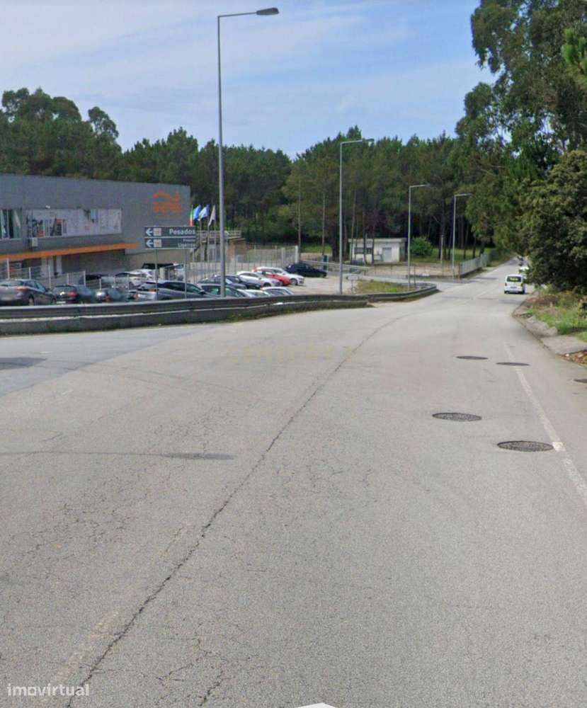 Terreno Rústico de 660 m² na Zona Industrial de Laúndos (Barqueiros) - Grande imagem: 5/6