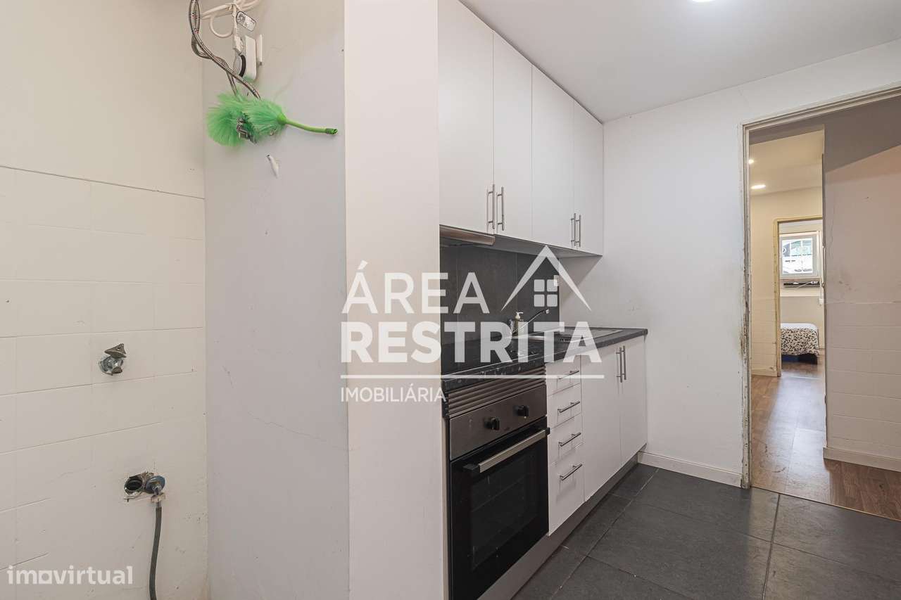 Apartamento T3 com Cave - Amadora-5